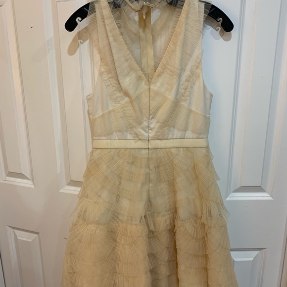 BCBG MAXAZRIA DRESS - Picture 5 of 5